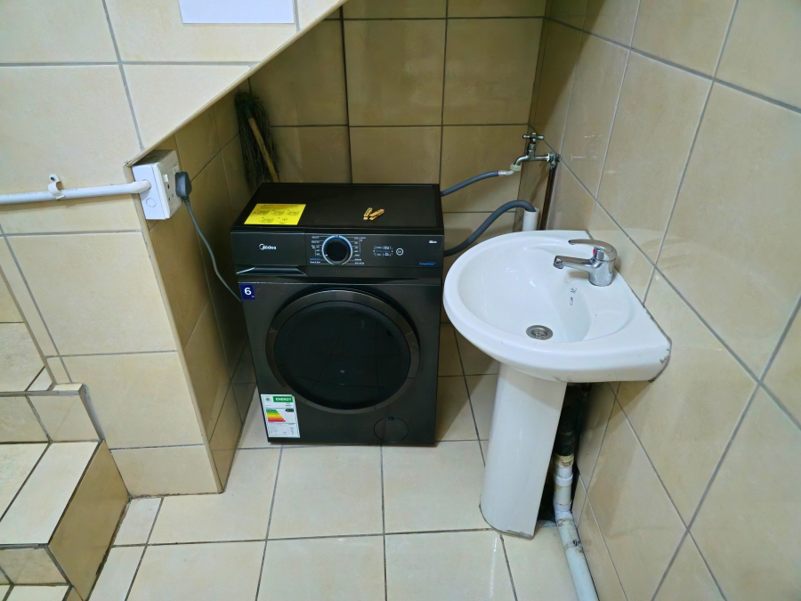 To Let 23 Bedroom Property for Rent in Reservoir Hills KwaZulu-Natal
