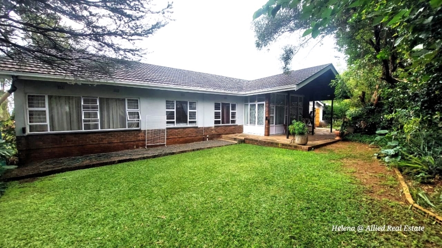 4 Bedroom Property for Sale in Huttenheights KwaZulu-Natal