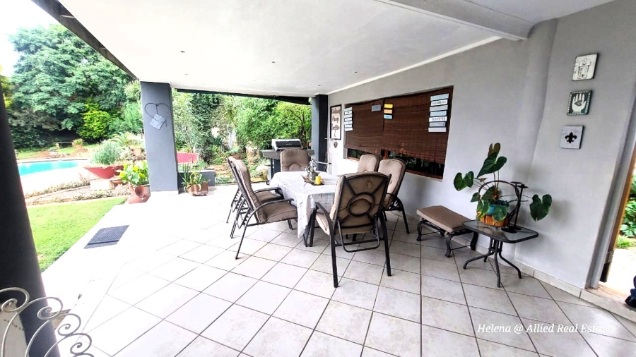 4 Bedroom Property for Sale in Huttenheights KwaZulu-Natal