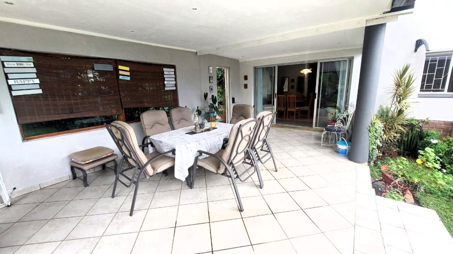 4 Bedroom Property for Sale in Huttenheights KwaZulu-Natal