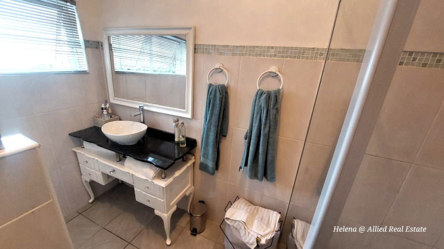 4 Bedroom Property for Sale in Huttenheights KwaZulu-Natal