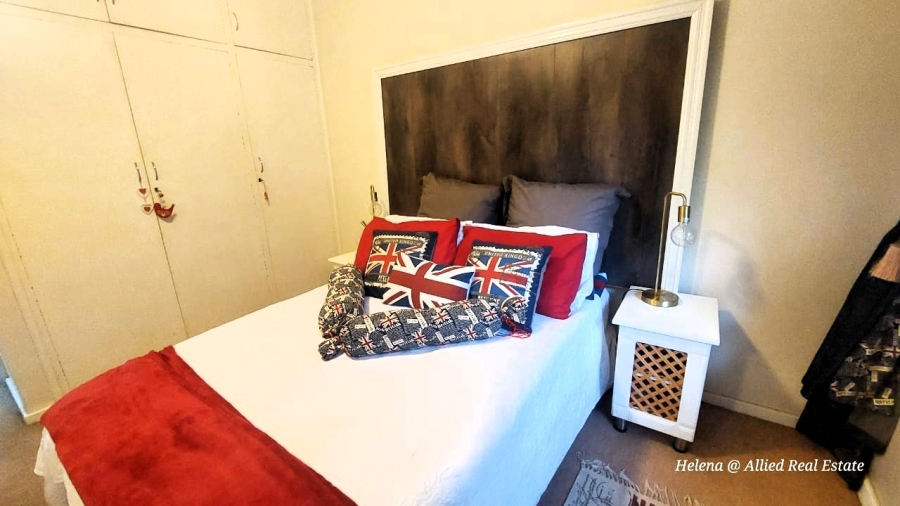 4 Bedroom Property for Sale in Huttenheights KwaZulu-Natal