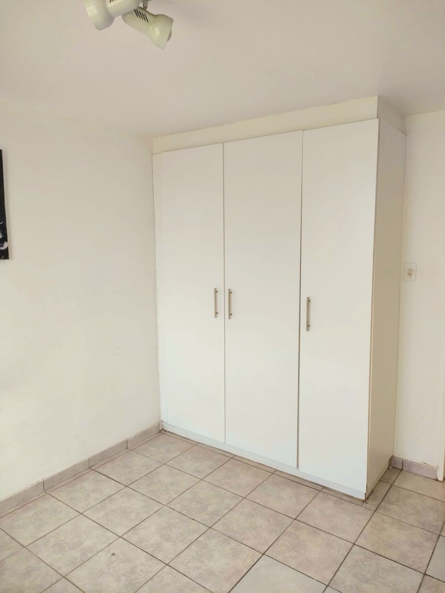 2 Bedroom Property for Sale in La Mercy KwaZulu-Natal
