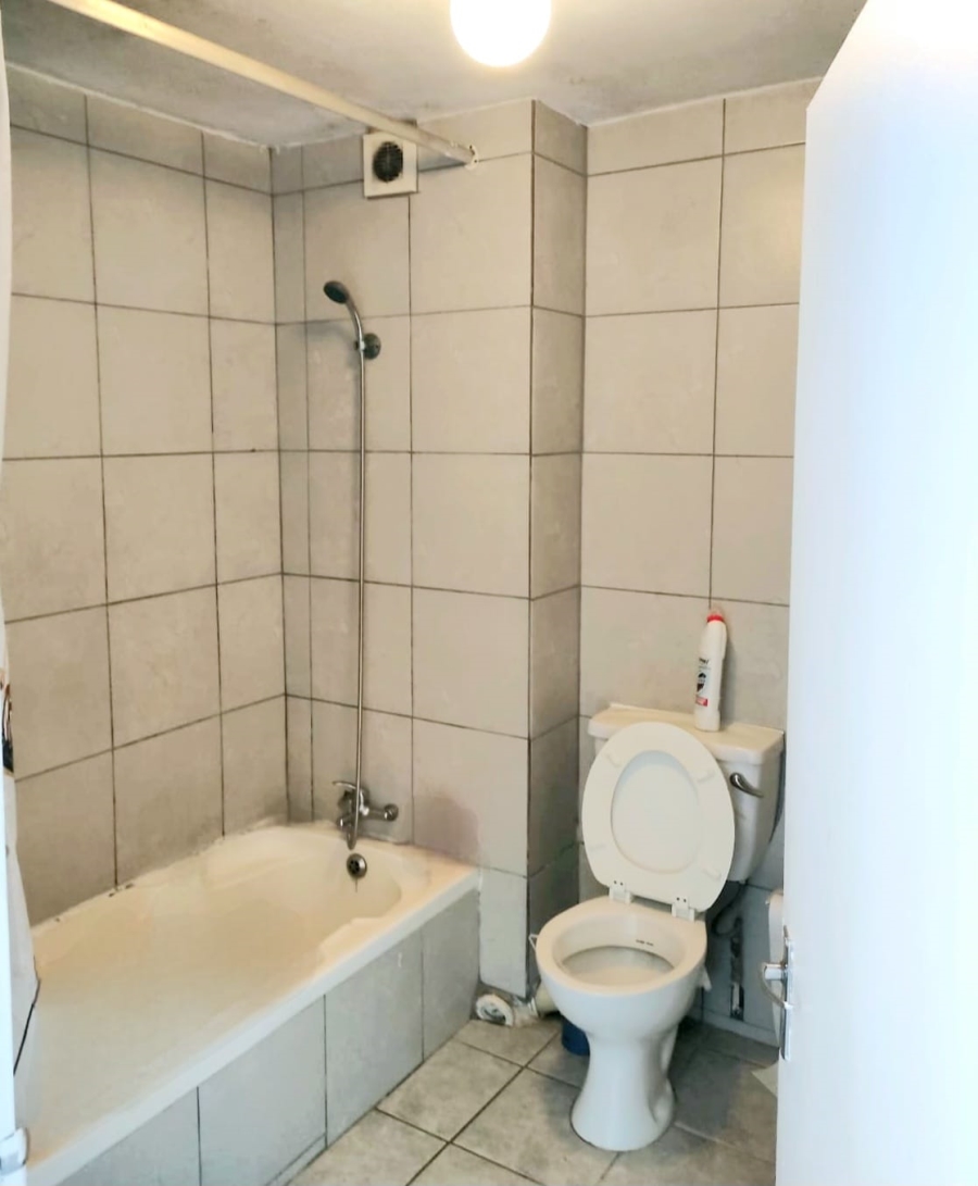 2 Bedroom Property for Sale in La Mercy KwaZulu-Natal