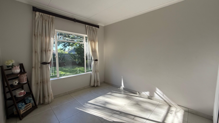 3 Bedroom Property for Sale in Lincoln Meade KwaZulu-Natal