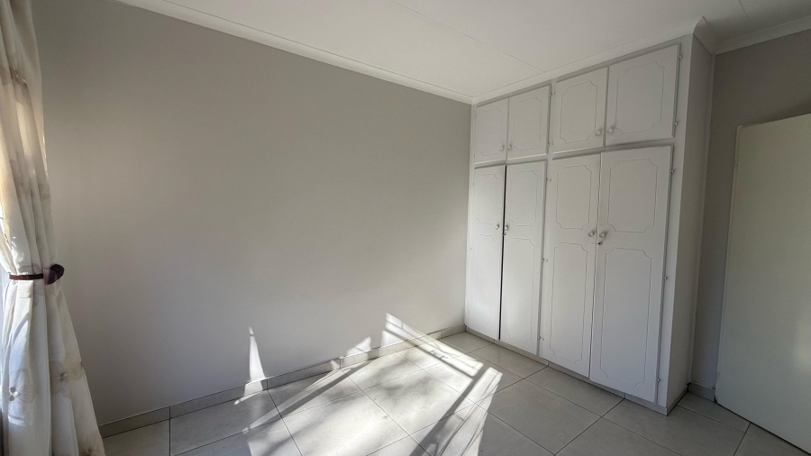 3 Bedroom Property for Sale in Lincoln Meade KwaZulu-Natal