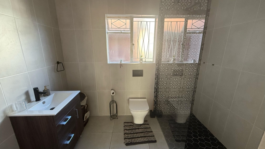 3 Bedroom Property for Sale in Lincoln Meade KwaZulu-Natal