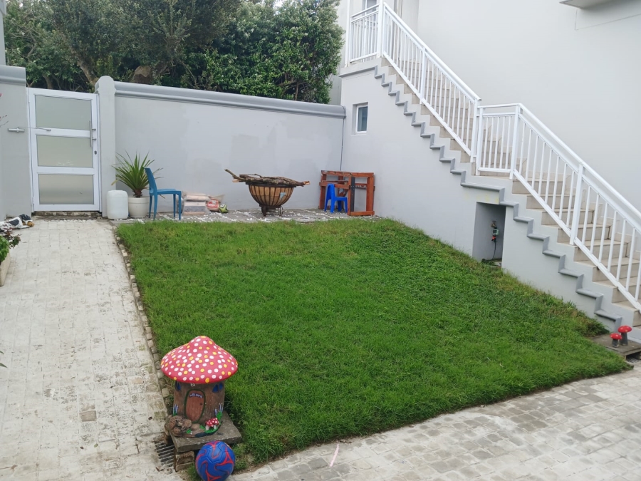 4 Bedroom Property for Sale in Prince