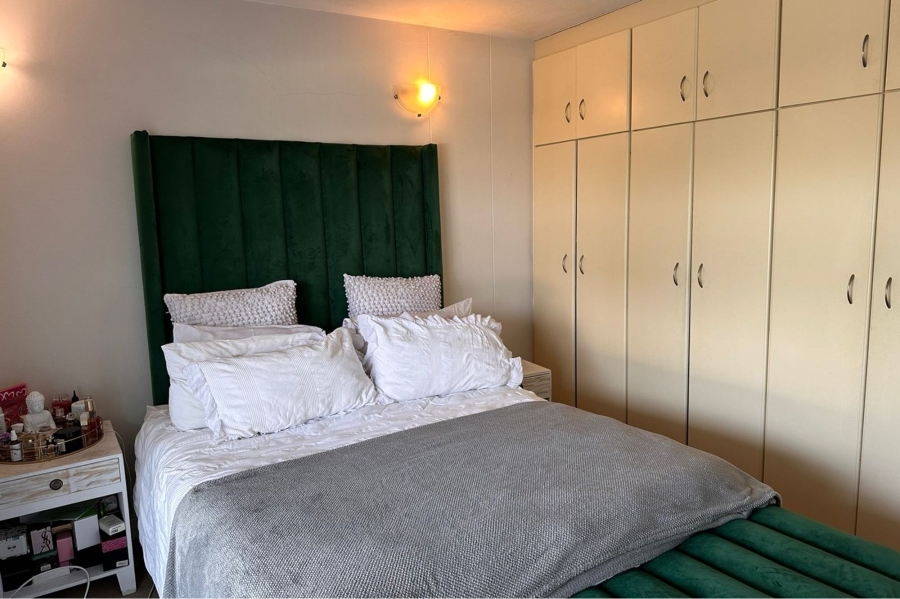 2 Bedroom Property for Sale in Morningside KwaZulu-Natal