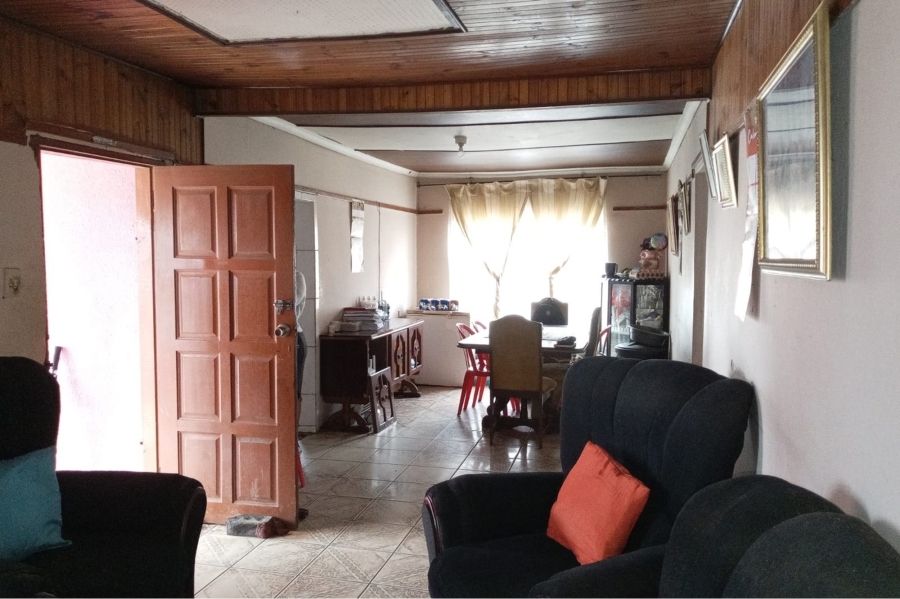 4 Bedroom Property for Sale in Umlazi C KwaZulu-Natal