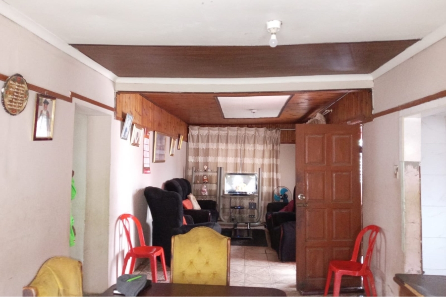 4 Bedroom Property for Sale in Umlazi C KwaZulu-Natal