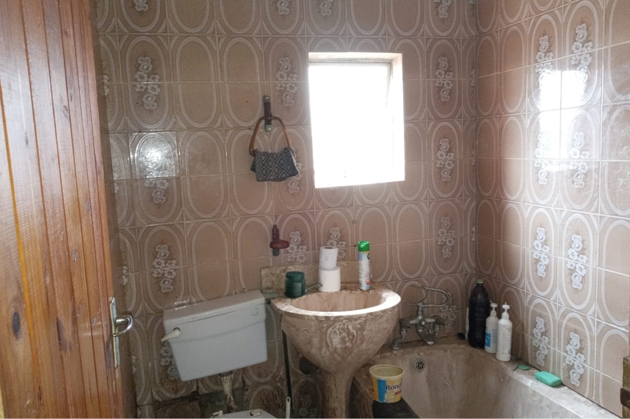 4 Bedroom Property for Sale in Umlazi C KwaZulu-Natal