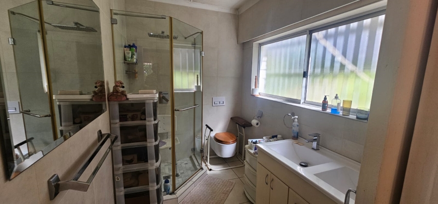 3 Bedroom Property for Sale in Cowies Hill KwaZulu-Natal