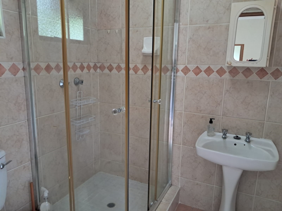 5 Bedroom Property for Sale in Zinkwazi Beach KwaZulu-Natal