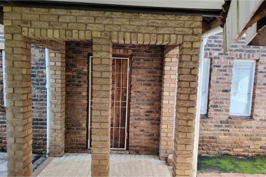 3 Bedroom Property for Sale in Raisethorpe KwaZulu-Natal