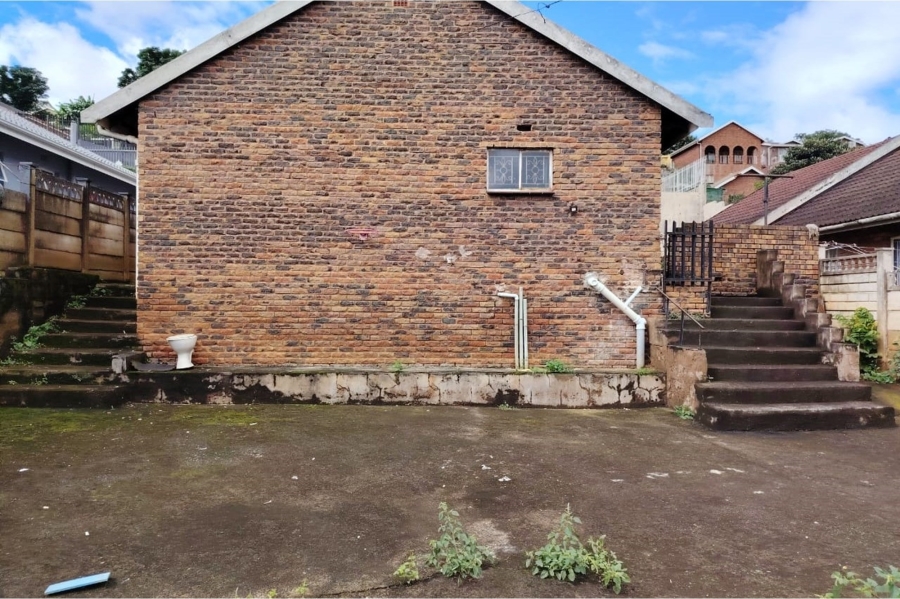3 Bedroom Property for Sale in Raisethorpe KwaZulu-Natal