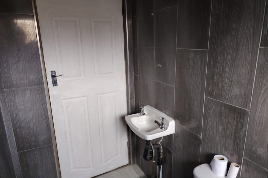 3 Bedroom Property for Sale in Raisethorpe KwaZulu-Natal
