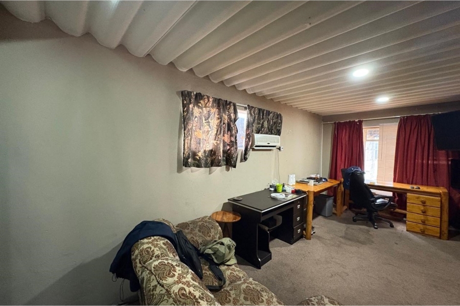 3 Bedroom Property for Sale in Pioneer Park KwaZulu-Natal