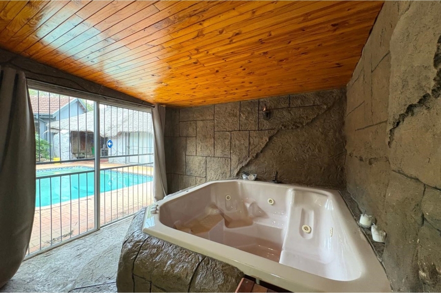 3 Bedroom Property for Sale in Pioneer Park KwaZulu-Natal