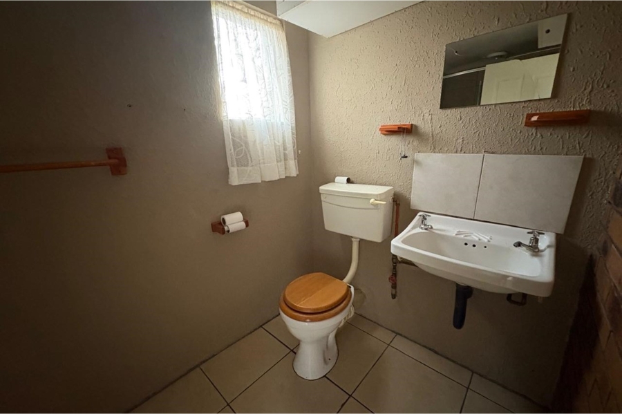 3 Bedroom Property for Sale in Pioneer Park KwaZulu-Natal