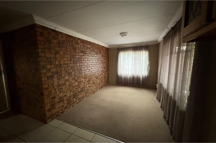 3 Bedroom Property for Sale in Pioneer Park KwaZulu-Natal