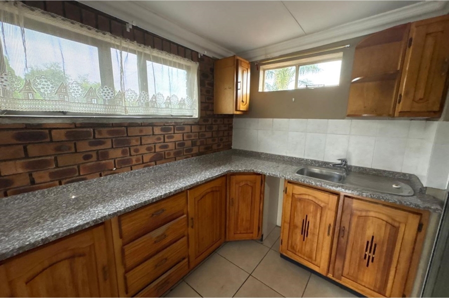 3 Bedroom Property for Sale in Pioneer Park KwaZulu-Natal