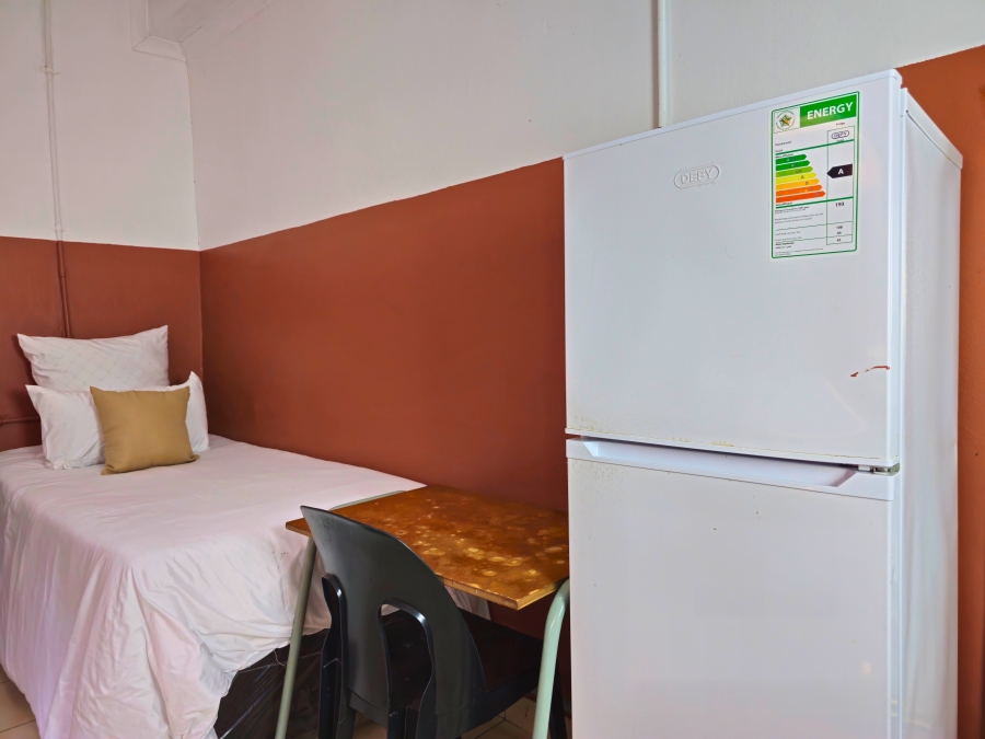 To Let 25 Bedroom Property for Rent in Reservoir Hills KwaZulu-Natal
