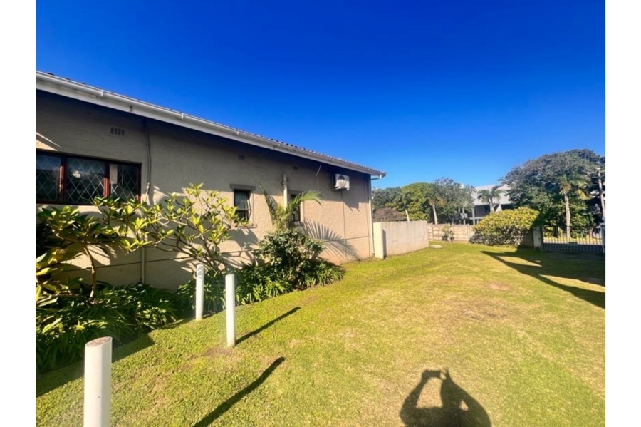 2 Bedroom Property for Sale in St Michaels On Sea KwaZulu-Natal