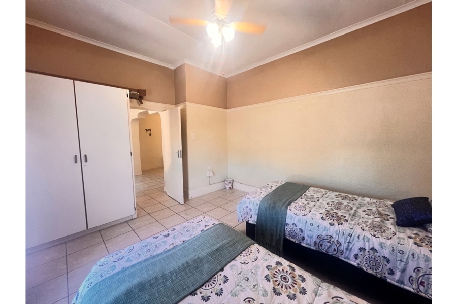 2 Bedroom Property for Sale in St Michaels On Sea KwaZulu-Natal