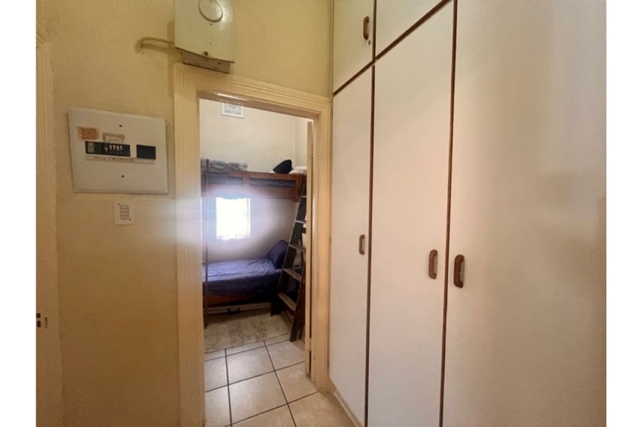 2 Bedroom Property for Sale in St Michaels On Sea KwaZulu-Natal