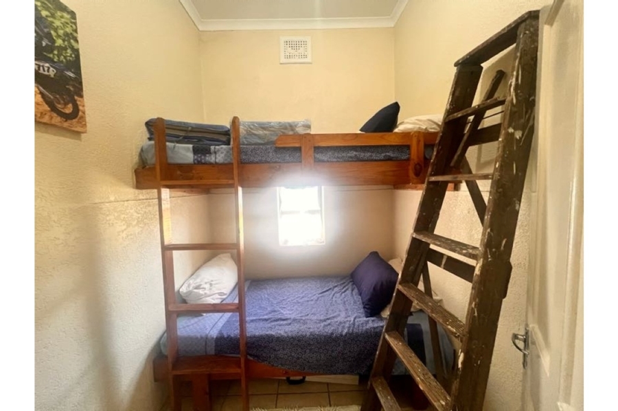 2 Bedroom Property for Sale in St Michaels On Sea KwaZulu-Natal