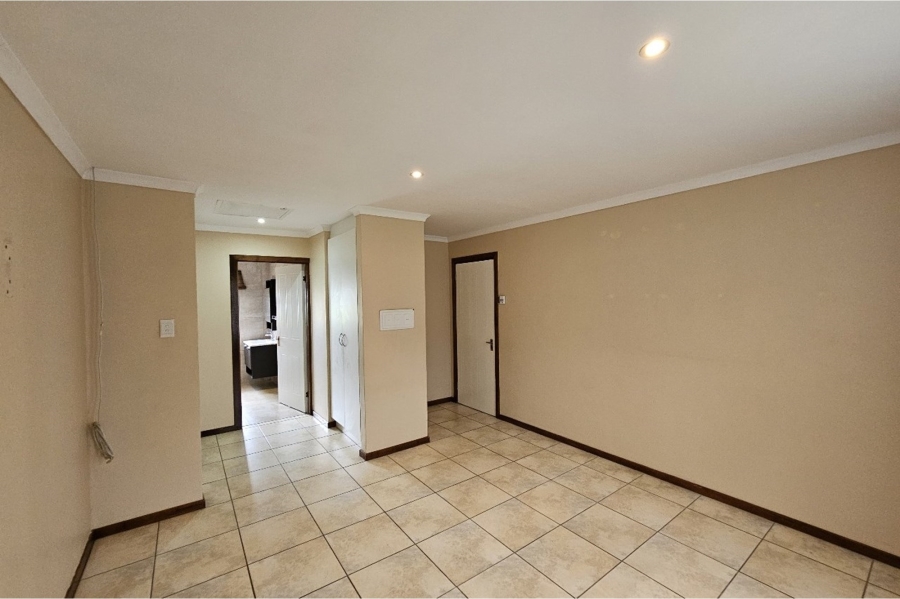 3 Bedroom Property for Sale in Hayfields KwaZulu-Natal