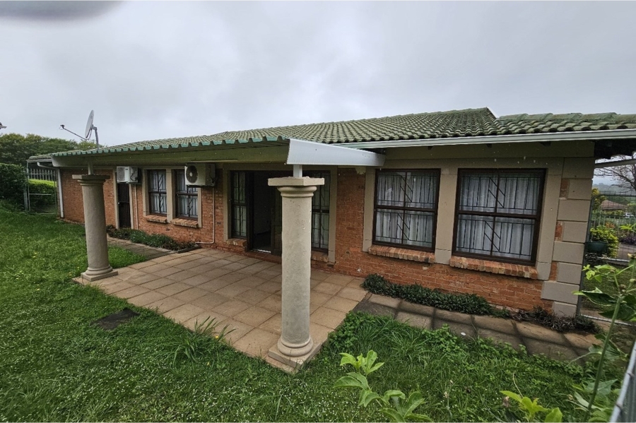 3 Bedroom Property for Sale in Hayfields KwaZulu-Natal