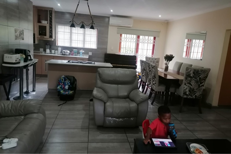 3 Bedroom Property for Sale in Chase Valley KwaZulu-Natal