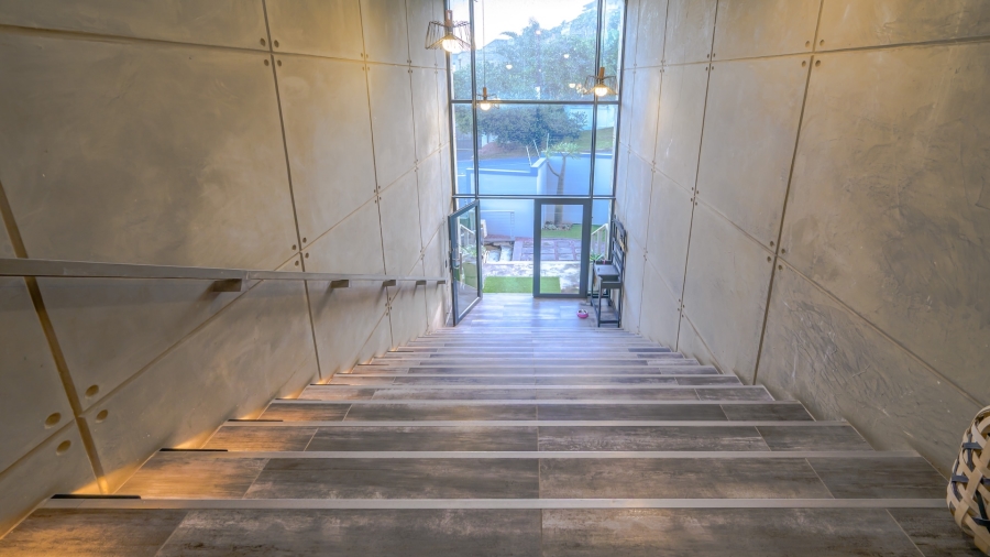 7 Bedroom Property for Sale in Ballito Central KwaZulu-Natal