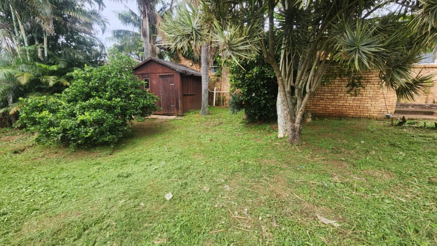 4 Bedroom Property for Sale in Uvongo KwaZulu-Natal