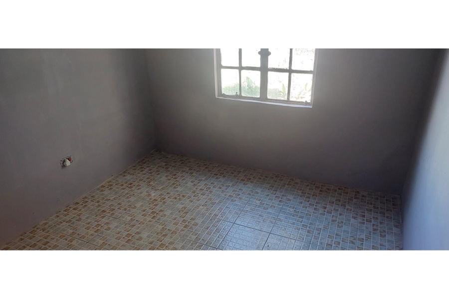 2 Bedroom Property for Sale in Stonebridge KwaZulu-Natal