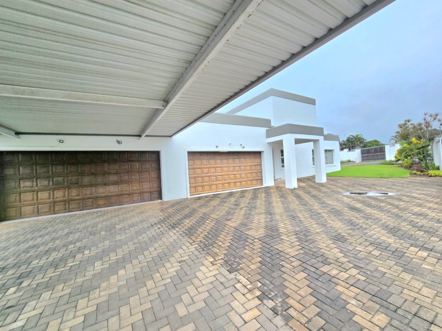4 Bedroom Property for Sale in Birdswood KwaZulu-Natal