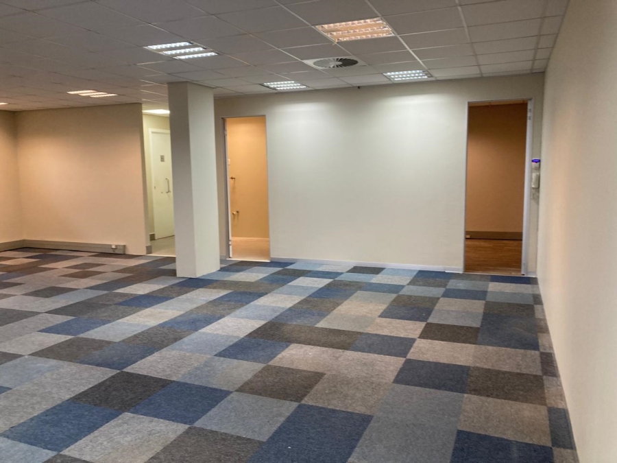 To Let commercial Property for Rent in Umhlanga Ridge KwaZulu-Natal