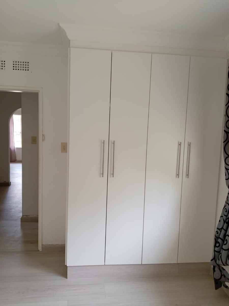 3 Bedroom Property for Sale in Brindhaven KwaZulu-Natal