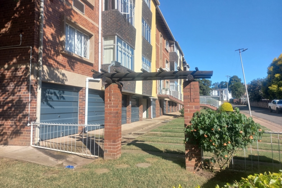 2 Bedroom Property for Sale in Scottsville KwaZulu-Natal