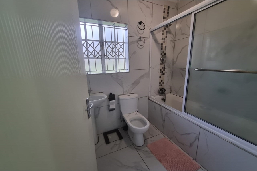 3 Bedroom Property for Sale in Lincoln Meade KwaZulu-Natal