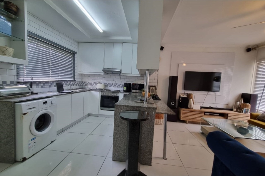 3 Bedroom Property for Sale in Lincoln Meade KwaZulu-Natal