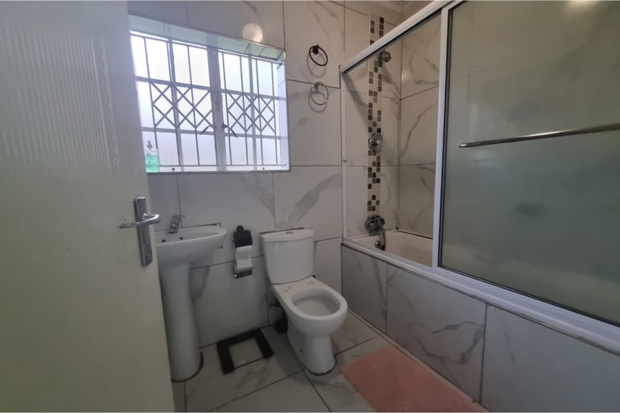 3 Bedroom Property for Sale in Lincoln Meade KwaZulu-Natal