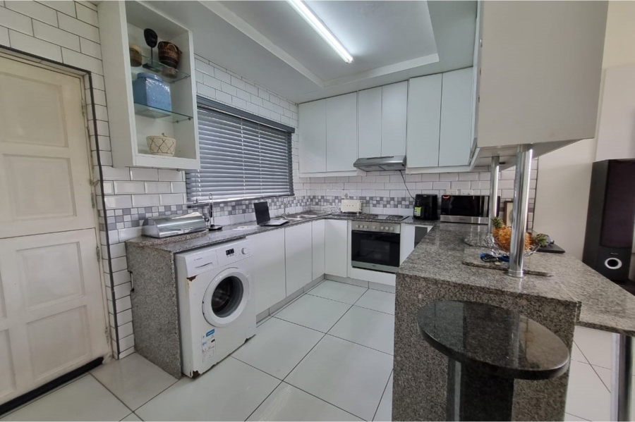 3 Bedroom Property for Sale in Lincoln Meade KwaZulu-Natal