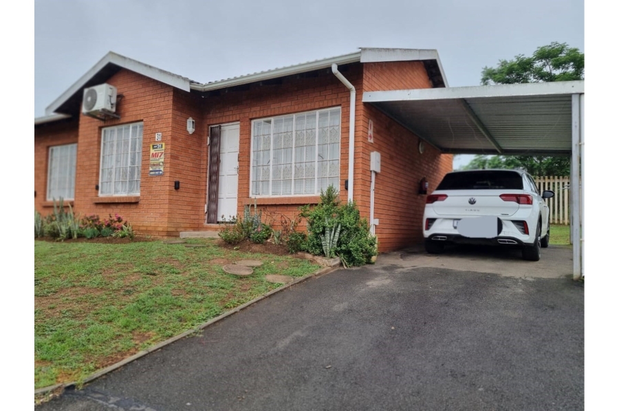 3 Bedroom Property for Sale in Lincoln Meade KwaZulu-Natal