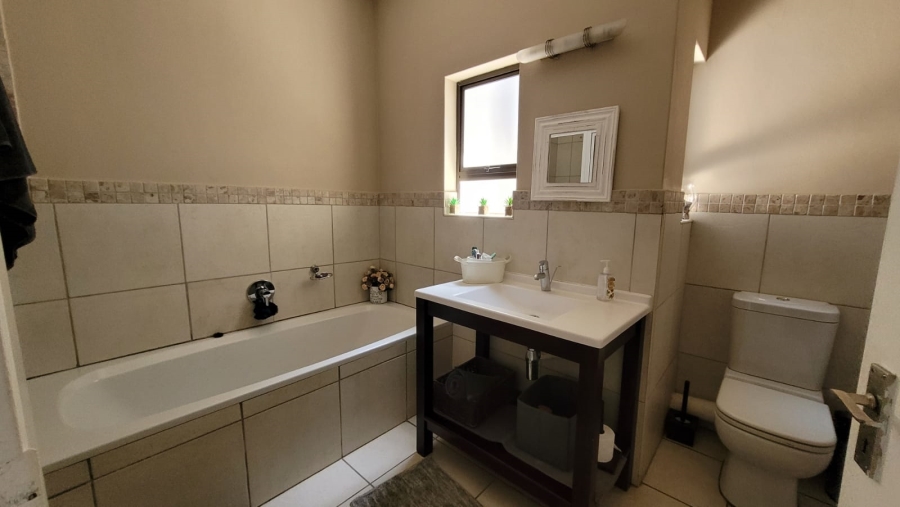3 Bedroom Property for Sale in Illovo Beach KwaZulu-Natal