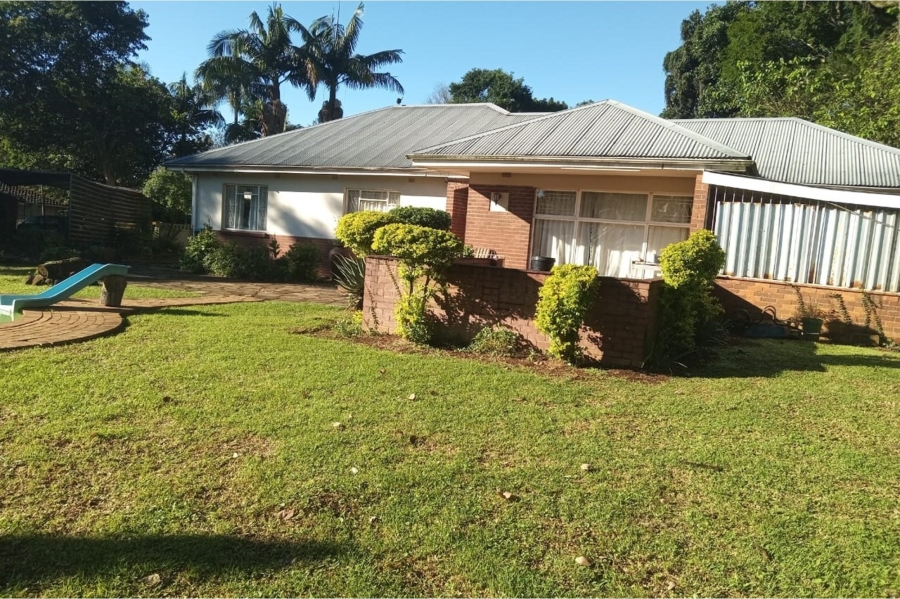 7 Bedroom Property for Sale in Athlone KwaZulu-Natal