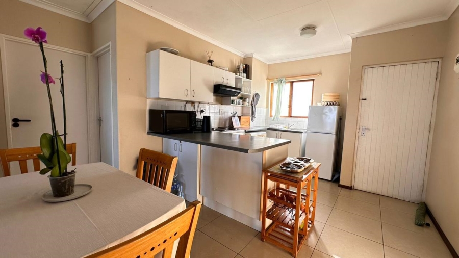 To Let 2 Bedroom Property for Rent in La Mercy KwaZulu-Natal