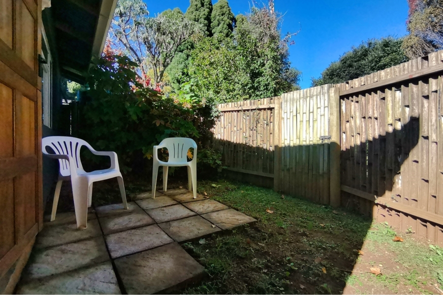 To Let 1 Bedroom Property for Rent in Mountain Homes KwaZulu-Natal